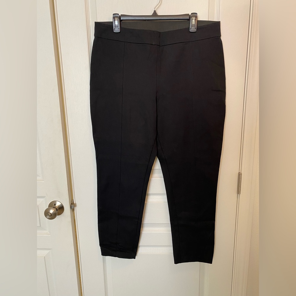 A New Day black Capri size 16 pants
